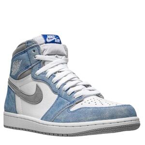 Air Jordan 1 Retro High “Hyper Royal” sneakers